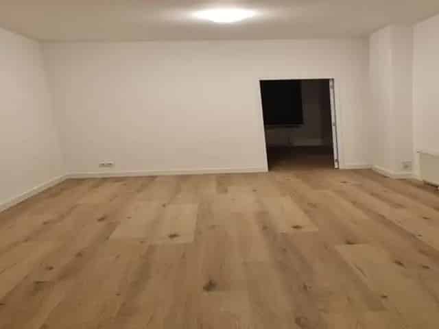 2 Kamer Appartement Rotterdam West  Gestoffeerd