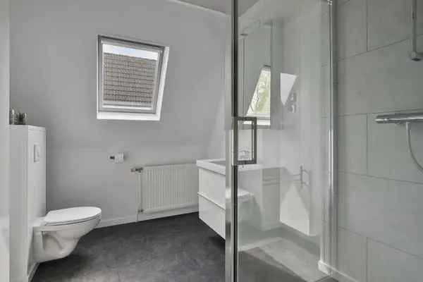 Vrijstaande woning 5 slaapkamers 's-Heer Arendskerke