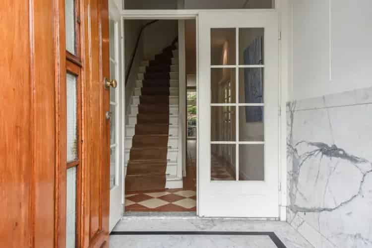 Herenhuis te koop Den Haag Kapelplein 220m2 2 badkamers