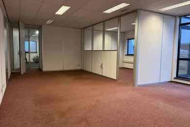 77 m2 Kantoorruimte te Huur Eemnes
