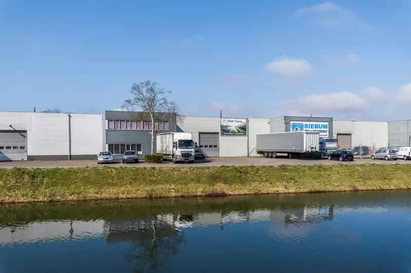 Bedrijfshal te Huur Apeldoorn 550m2 Kantoorruimte