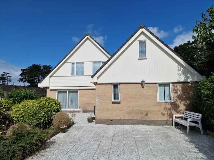 Vrijstaande woning West Terschelling Garage Kantoor 3 slaapkamers