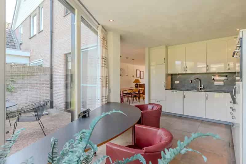 Huis te koop Veghel 5 slaapkamers grote tuin