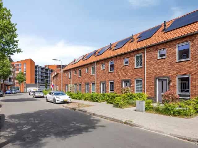 Moderne gezinswoning Enschede - Luxe afwerking duurzaam 97m2