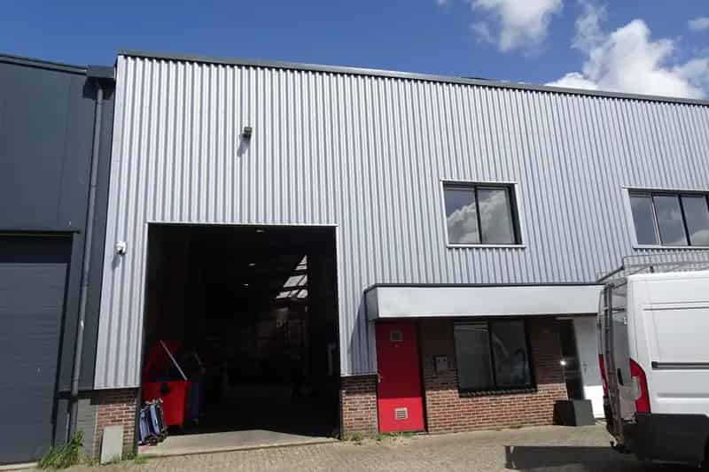 Bedrijfshal te Huur Haarlem 685m² De Waarderpolder