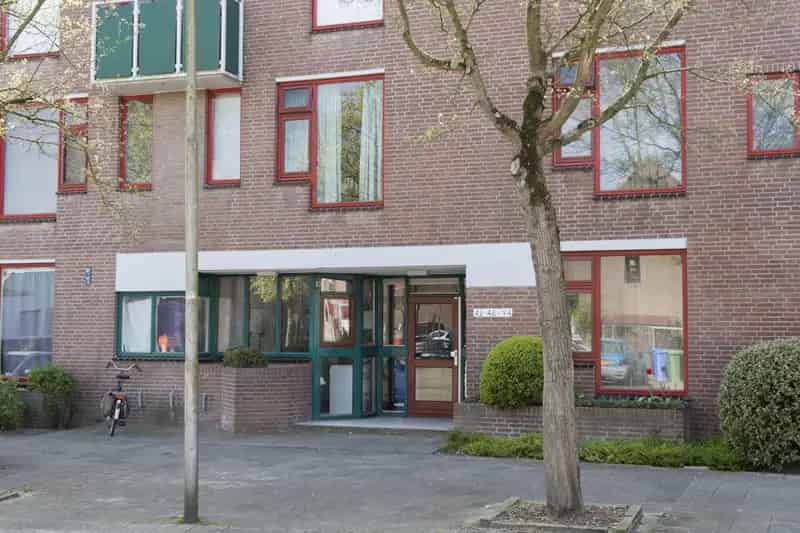 Ruilwoning Tanthof Oost: Rustig Wonen Nabij Park en Winkelvoorzieningen