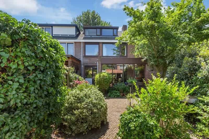 Huis te koop Vlaardingen Holy Zuid 146m2 Ruime Hoekwoning