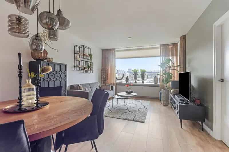 Modern Appartement Arnhem 2 Slaapkamers Zonnig Balkon