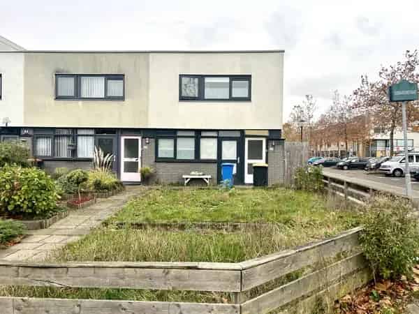 Luxe Hoekwoning Zielhorst 3 Slaapkamers Ruime Tuin
