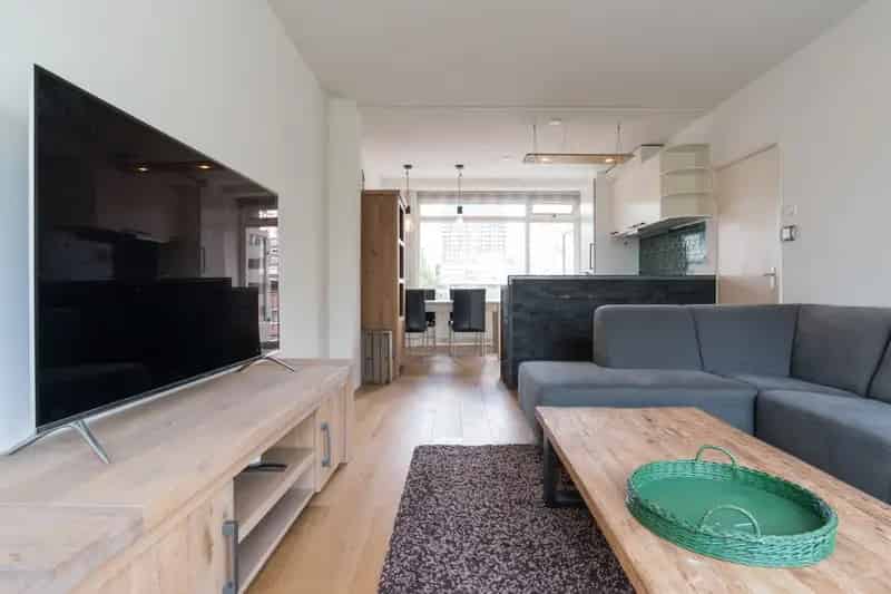 Appartement te koop Amsterdam Zuid 2 slaapkamers 2 balkons