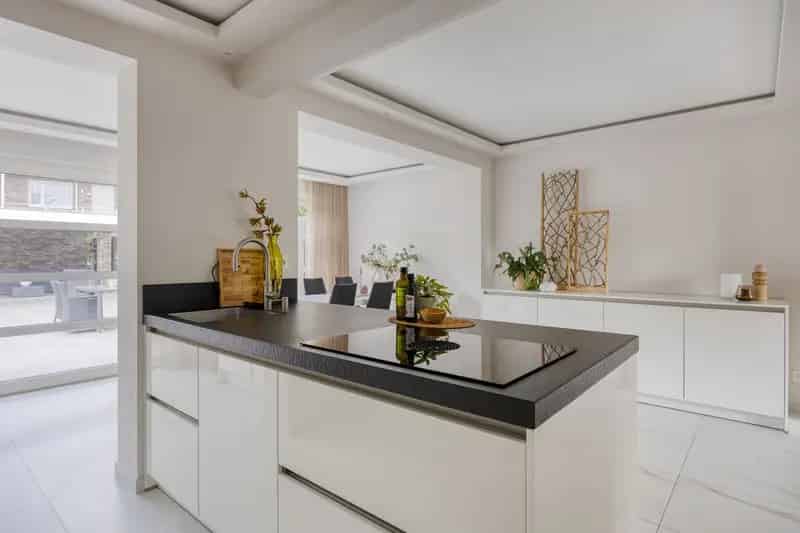 Huis te koop Oss Foulkesstraat: Luxe gerenoveerde tweekapper