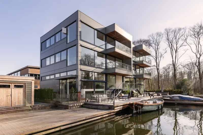 Nieuwbouwappartement Nieuwendam 327m²  Terras Aanlegsteigers