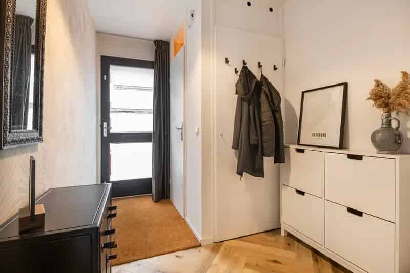 Huis te koop Ede Maandereng 3 slaapkamers moderne keuken tuin