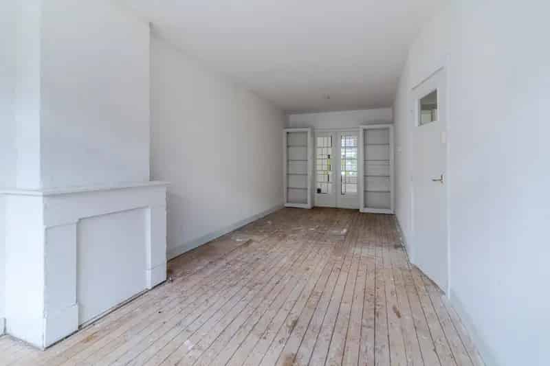 4 Kamer Dubbel Bovenhuis Rotterdam Bergpolder 112m2 Te Moderniseren