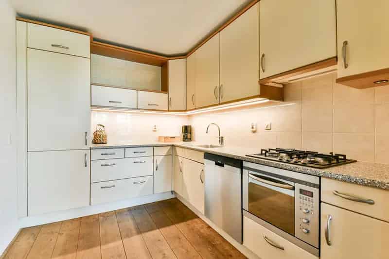 3 Kamer Appartement Amsterdam West Balkon Berging Parkeren