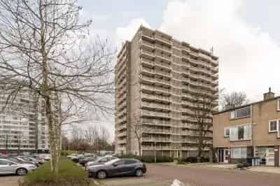Direct van Eigenaar: Kale Woning te Huur - Borg 890