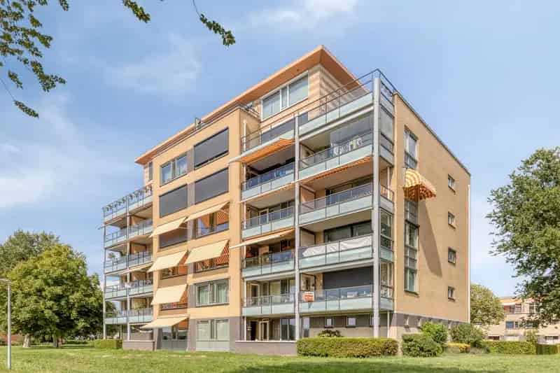 Appartement te koop: Fellinilaan 436 1325 VA Almere | Funda