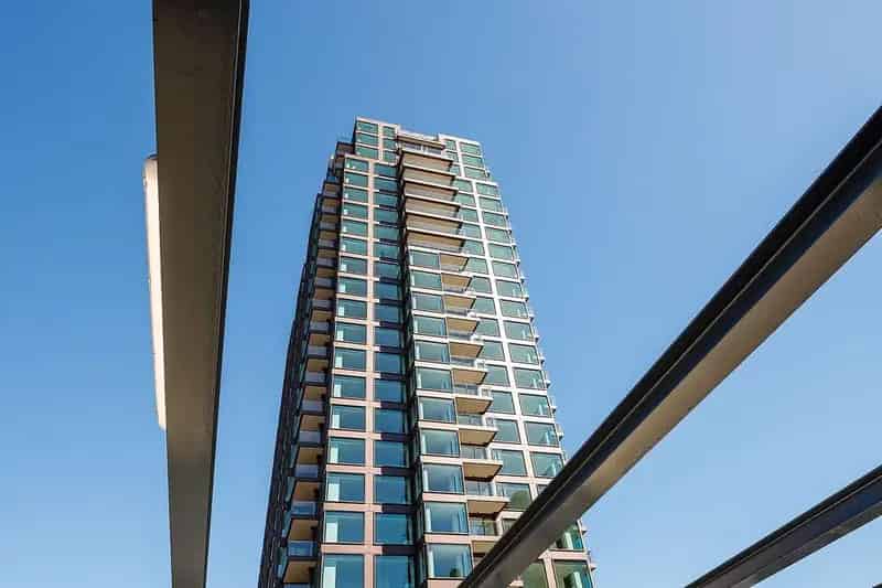 Tweekamerappartement met Buitenruimte en Werkplek