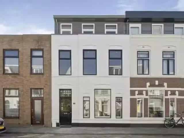 Huis te koop Haarlem Koninginnebuurt 190m2 8 kamers