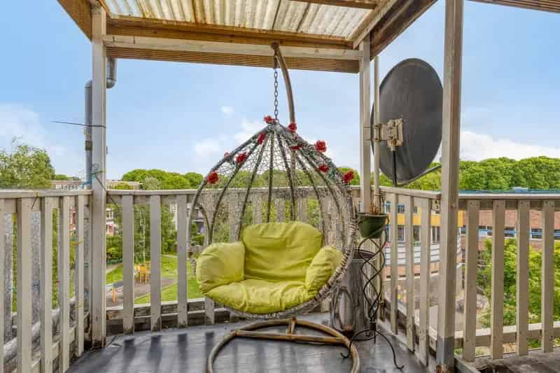 Ruime 5 Kamer Bovenwoning Schiedam Oost Dakterras