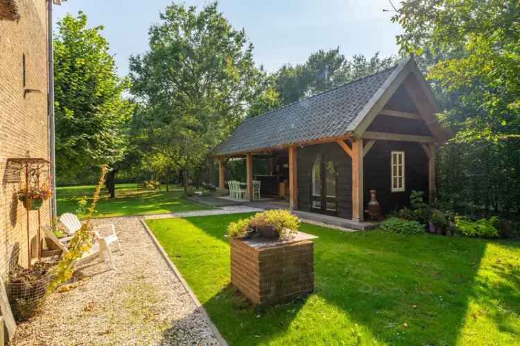 Woonboerderij Genderen: Luxe en Rust in Historisch Pand
