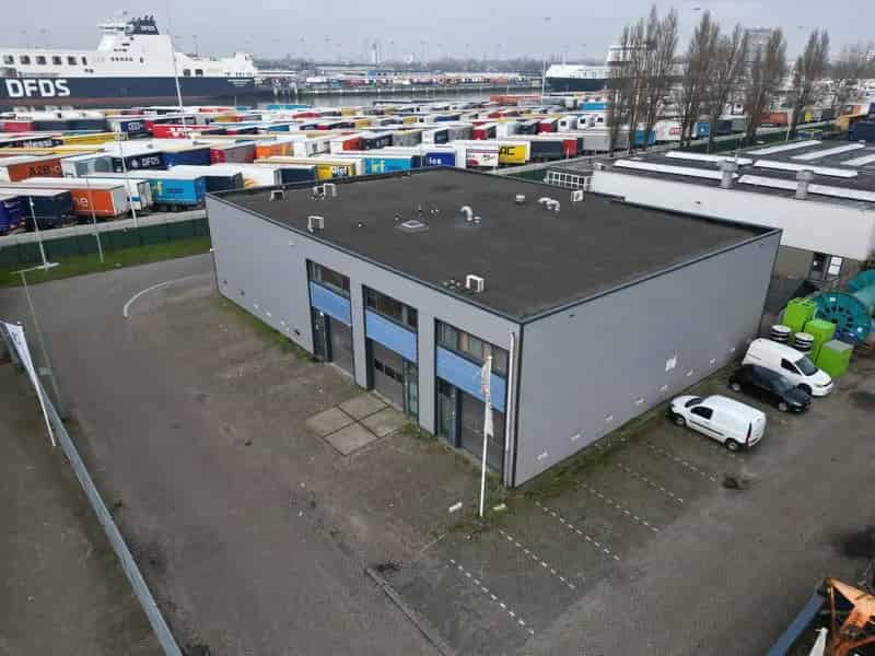 Bedrijfshal Vlaardingen te Huur of Koop