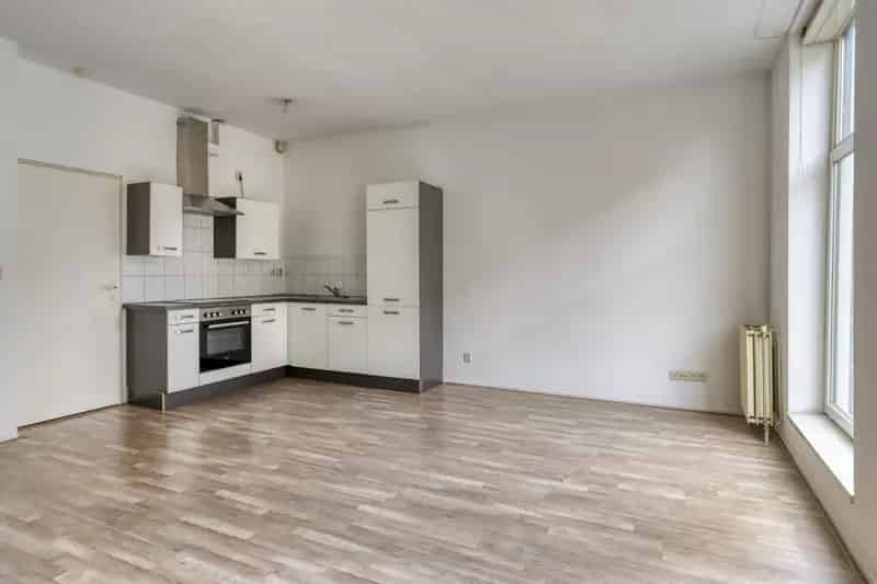 Witte de Withstraat 51C: 2 Slaapkamers in Rotterdams Stadscentrum