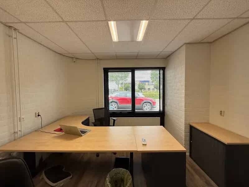 Bedrijfshal te Huur Waalwijk 550m² Haven