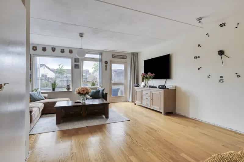 Ruime Hoekwoning Heerhugowaard Grote Tuin Garage Eigen Oprit