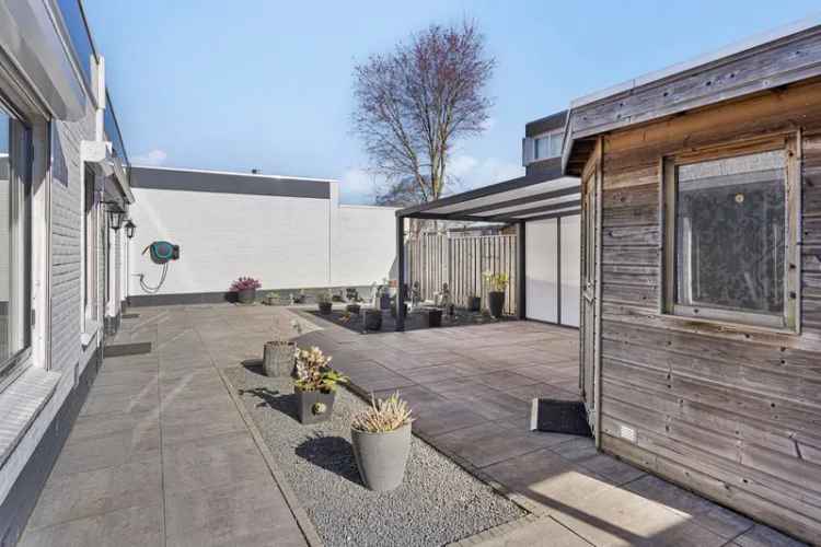 Bungalow te koop Den Bosch: gelijkvloers wonen met zonnige tuin