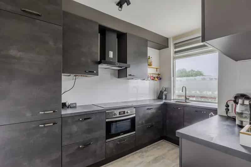 Appartement te koop Wormerveer: 3-kamer appartement met balkon