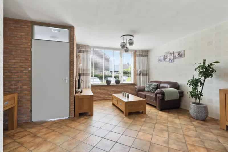 Huis te koop 4 slaapkamers Houten diepe tuin modernisering