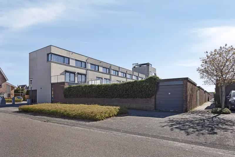 Ruim Hoekhuis 4 slaapkamers Zoetermeer