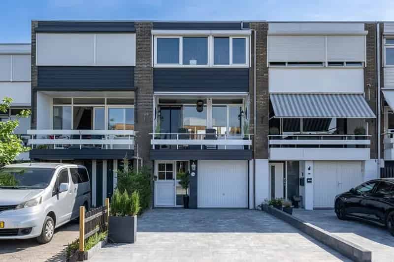 Drive in woning Middelharnis 3 slaapkamers garage tuin