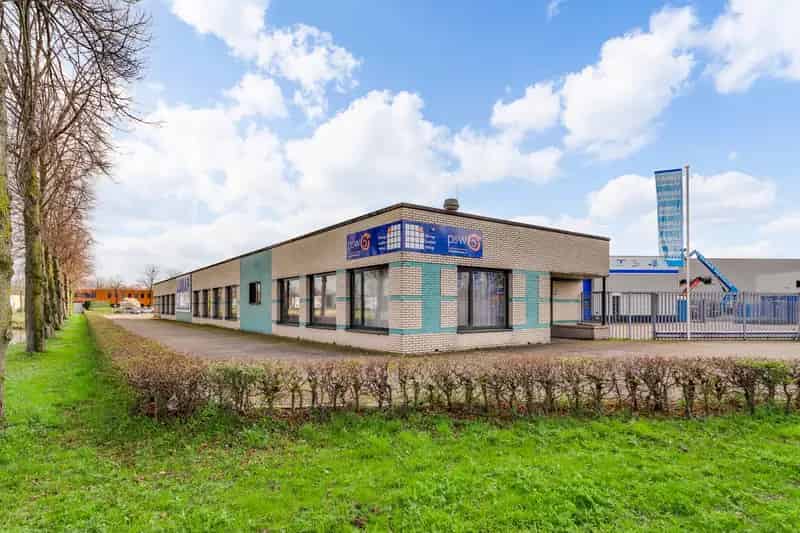 Kantoorruimte te huur Weert 553m2 Edisonlaan