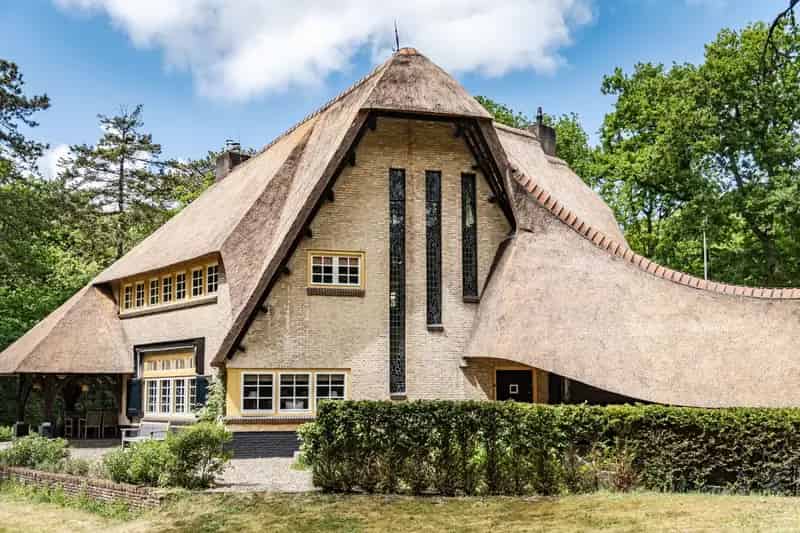 Huis te koop: Grote villa met 6 slaapkamers en 3 badkamers
