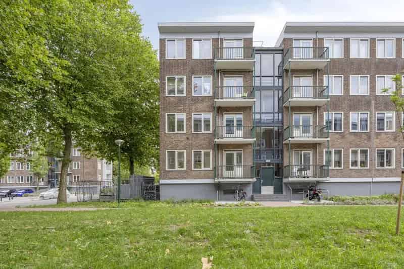 Ruim Appartement Overschie 2 Slaapkamers 4 Balkons