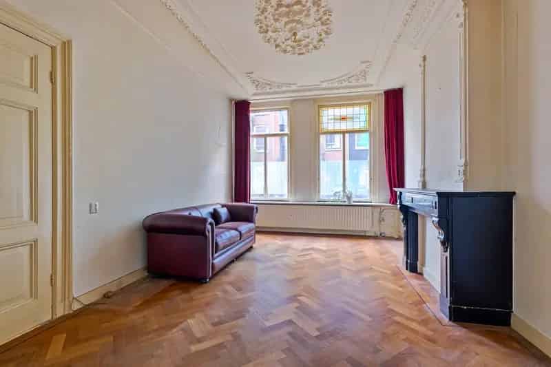 Huis te koop Amsterdam Helmersbuurt 7 slaapkamers