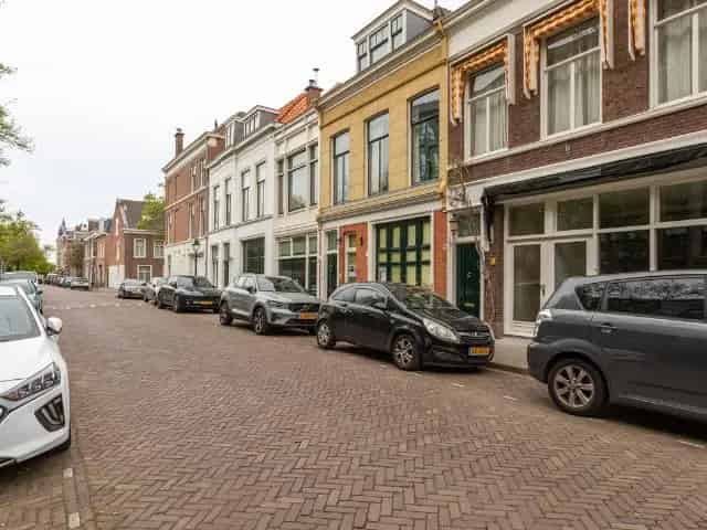 3-kamer appartement Willemspark Den Haag  84m2 gerenoveerd A+