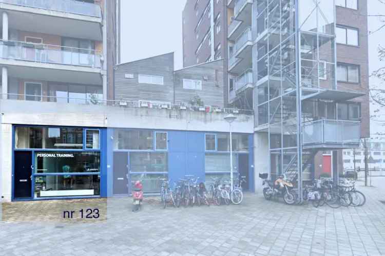 Kantoor Amsterdam | Zoek kantoren te huur: Donker Curtiusstraat 123 1051 MC Amsterdam [funda in business]