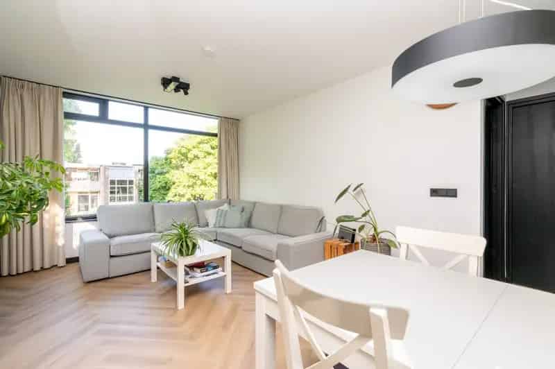 Appartement te koop Apeldoorn Piersonstraat 3 slaapkamers 2 balkons