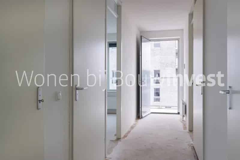 3-kamer appartement Utrecht Veemarkt 64m² Balkon Parkeerplaats Zonnepanelen