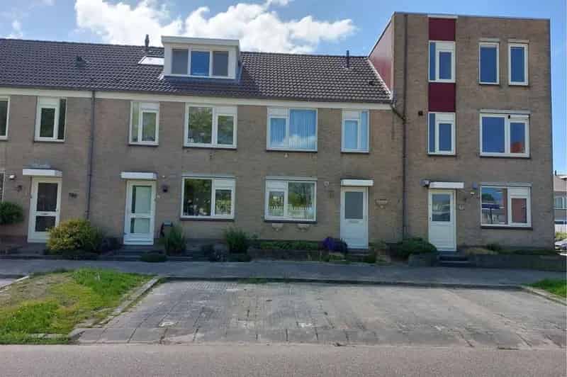 Huis Te Koop , 2, Marga Klompélaan, Pijnacker, Zuid-Holland