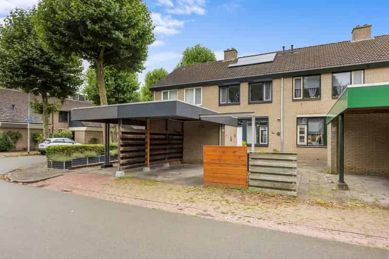 Instapklare Tussenwoning Duiven 3 slaapkamers Tuin Serre Zonnepanelen