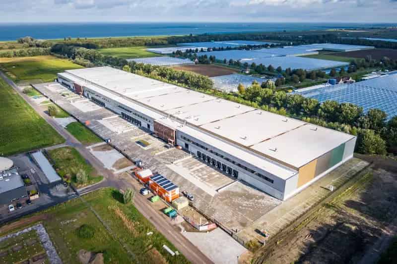 Bedrijfshal Almere te huur 32716m2