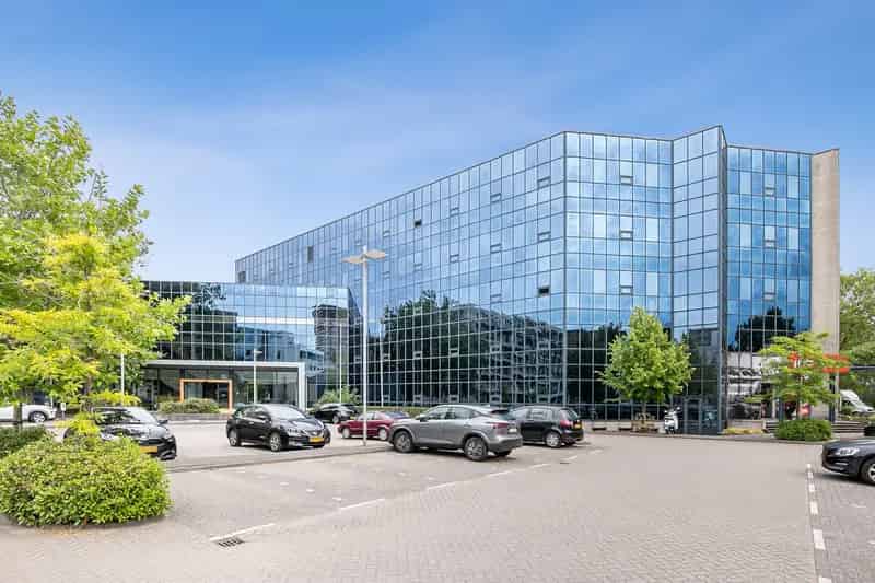 Kantoorruimte Leiden: Gemeubileerd en inclusief services
