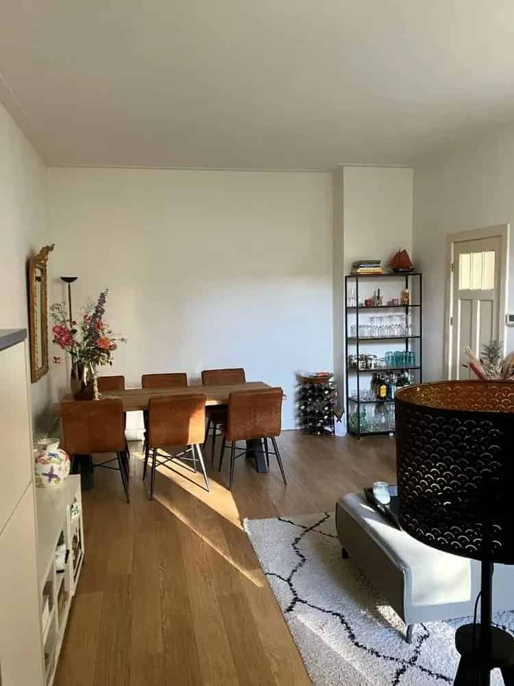Te Huur: Ruim 3 Kamer Appartement 70m2 met Tuin