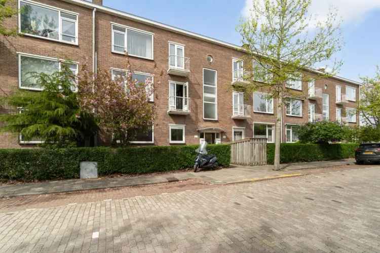 Appartement te koop Rijswijk 4 kamers 2 slaapkamers renovatie