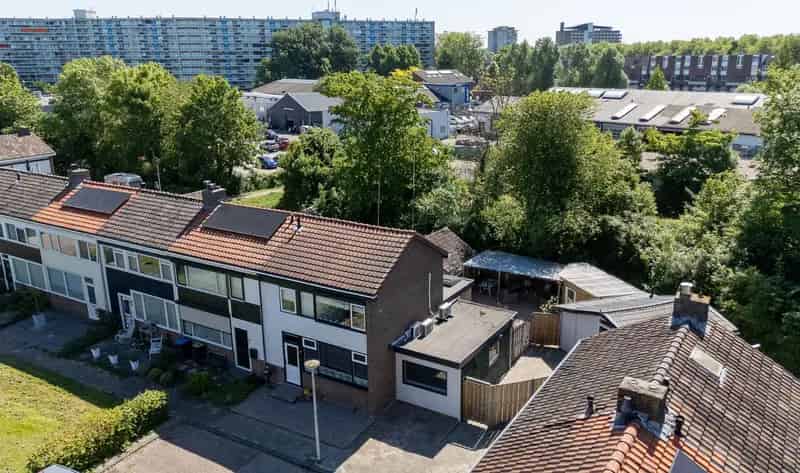 Ruime Hoekwoning Spijkenisse Tuin Studio Eigen Oprit