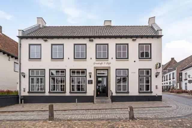 Grand Cafe 't Stift Thorn te koop